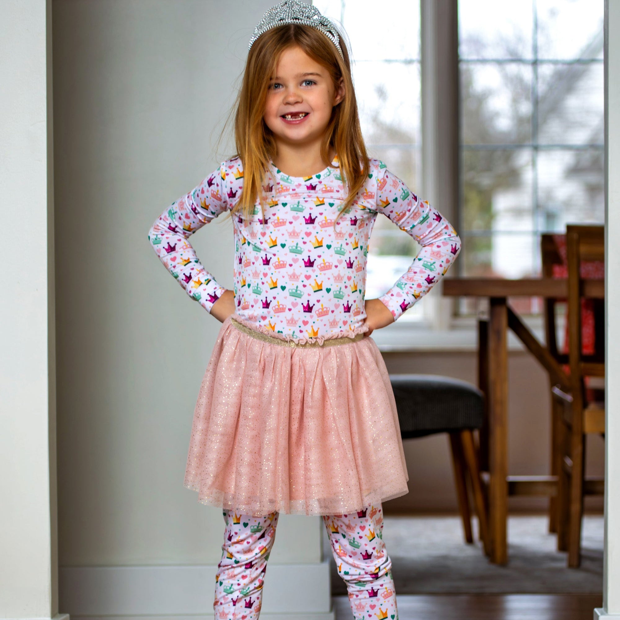 Earthly Threads bamboo hearts and crowns pajama set comes in short and long sleeves with pants for your most fierce princess.