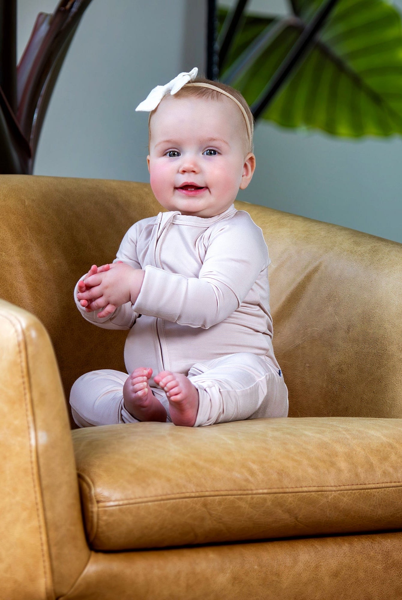 Earthly Threads bamboo zip romper with fold-over mitts and foot cuffs that are luxuriously soft, breathable, and designed to grow with baby for ultimate comfort during frequent growth spurts!