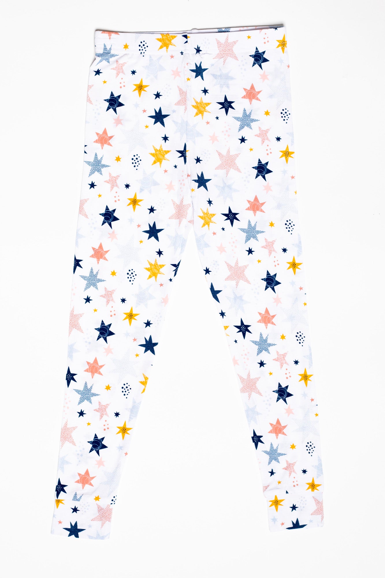 Soft and breathable kids’ pajama set, crafted from eco-friendly bamboo with a magical starlit design. Available with long sleeves and matching pants.