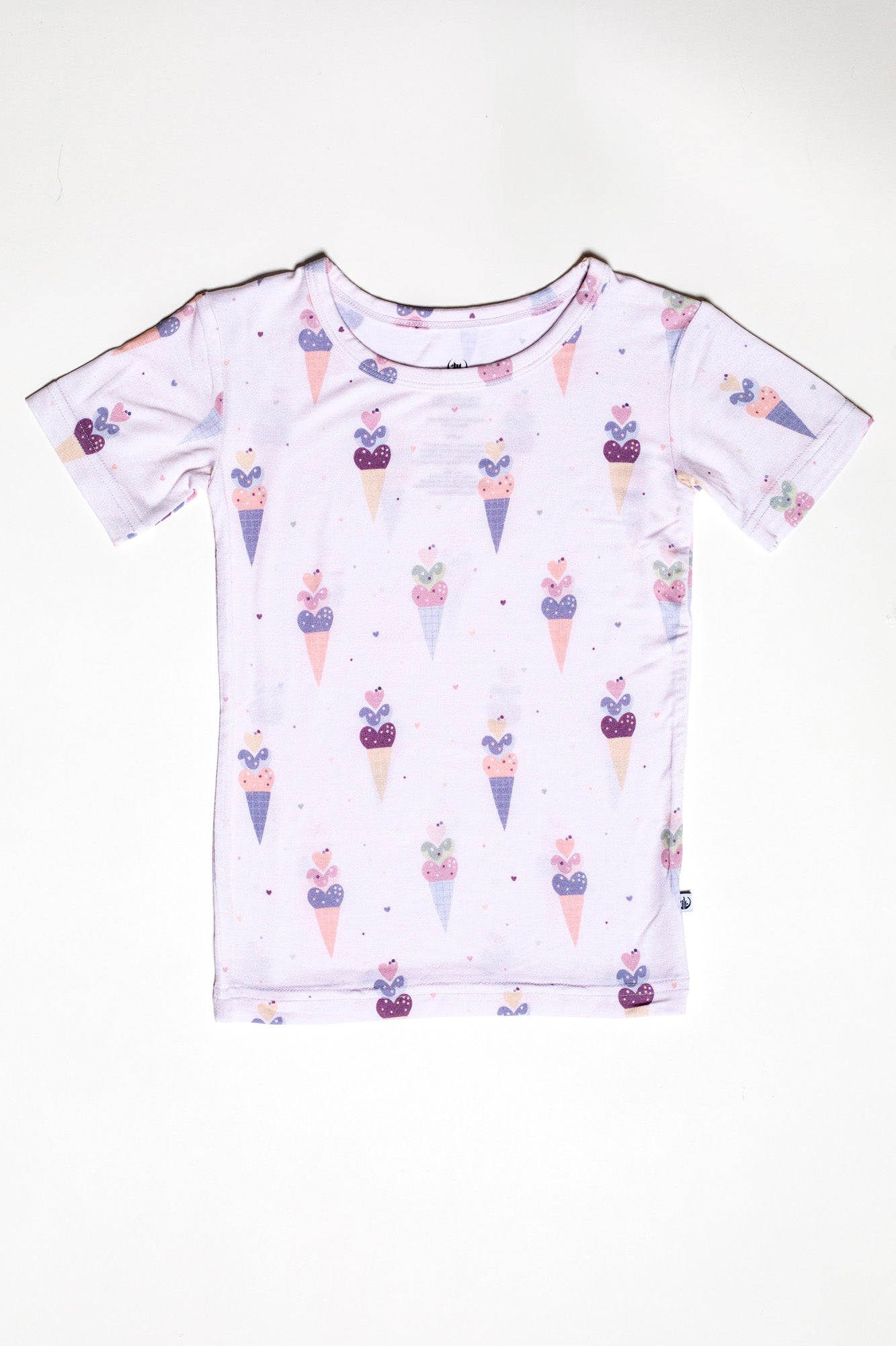 Soft and lightweight bamboo short sleeve pajama set with moisture-wicking fabric, perfect for keeping little ones cozy during warm nights.