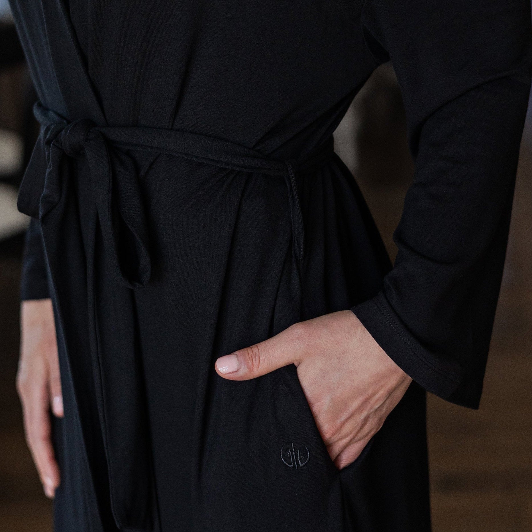Earthly Threads long sleeve bamboo robe, crafted from eco-friendly fabric that is moisture-wicking, breathable, and incredibly soft.