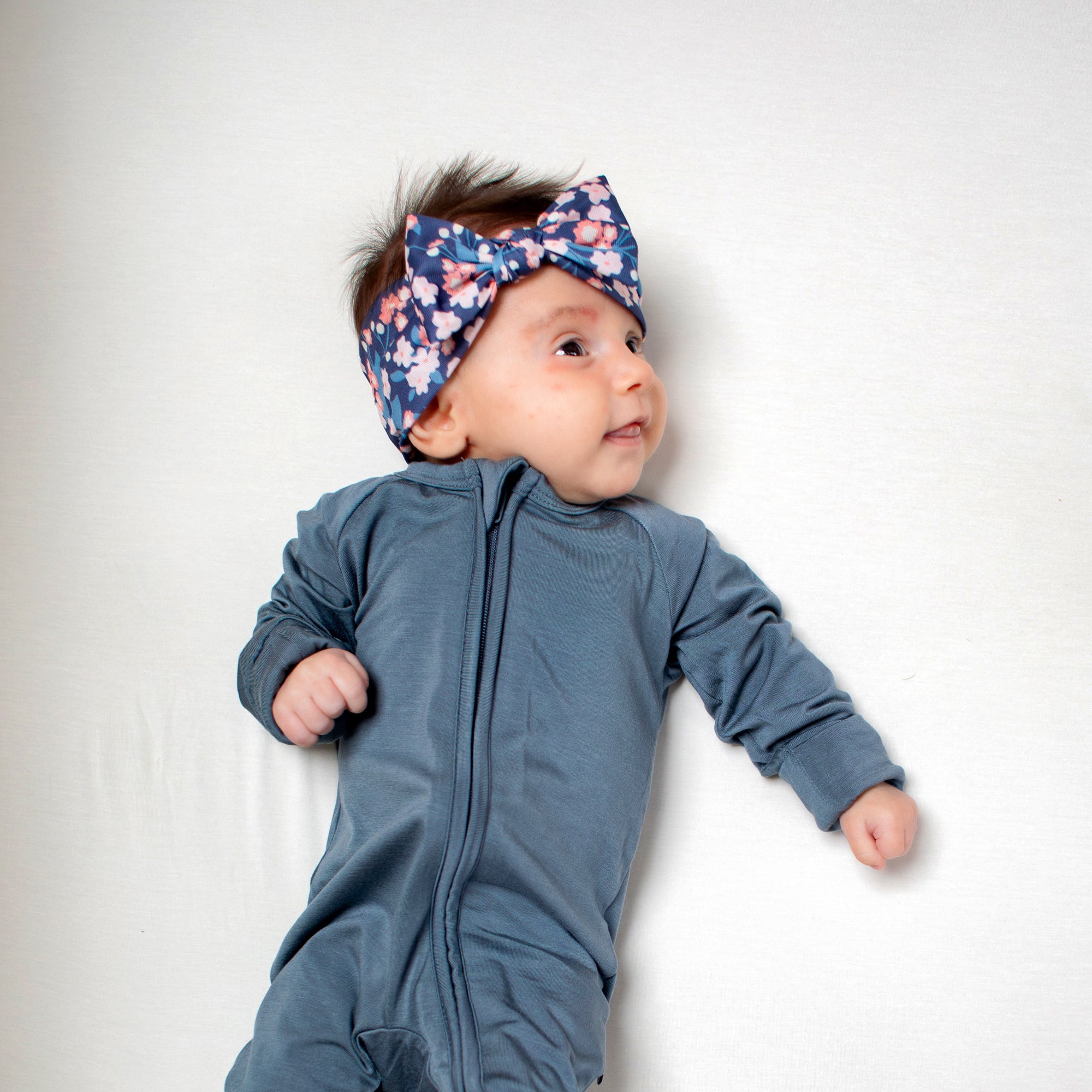 Buttery soft organic bamboo crib sheet in white from Earthly Threads. Naturally hypoallergenic and antibacterial, making it the perfect choice for babies with sensitive skin and allergies.