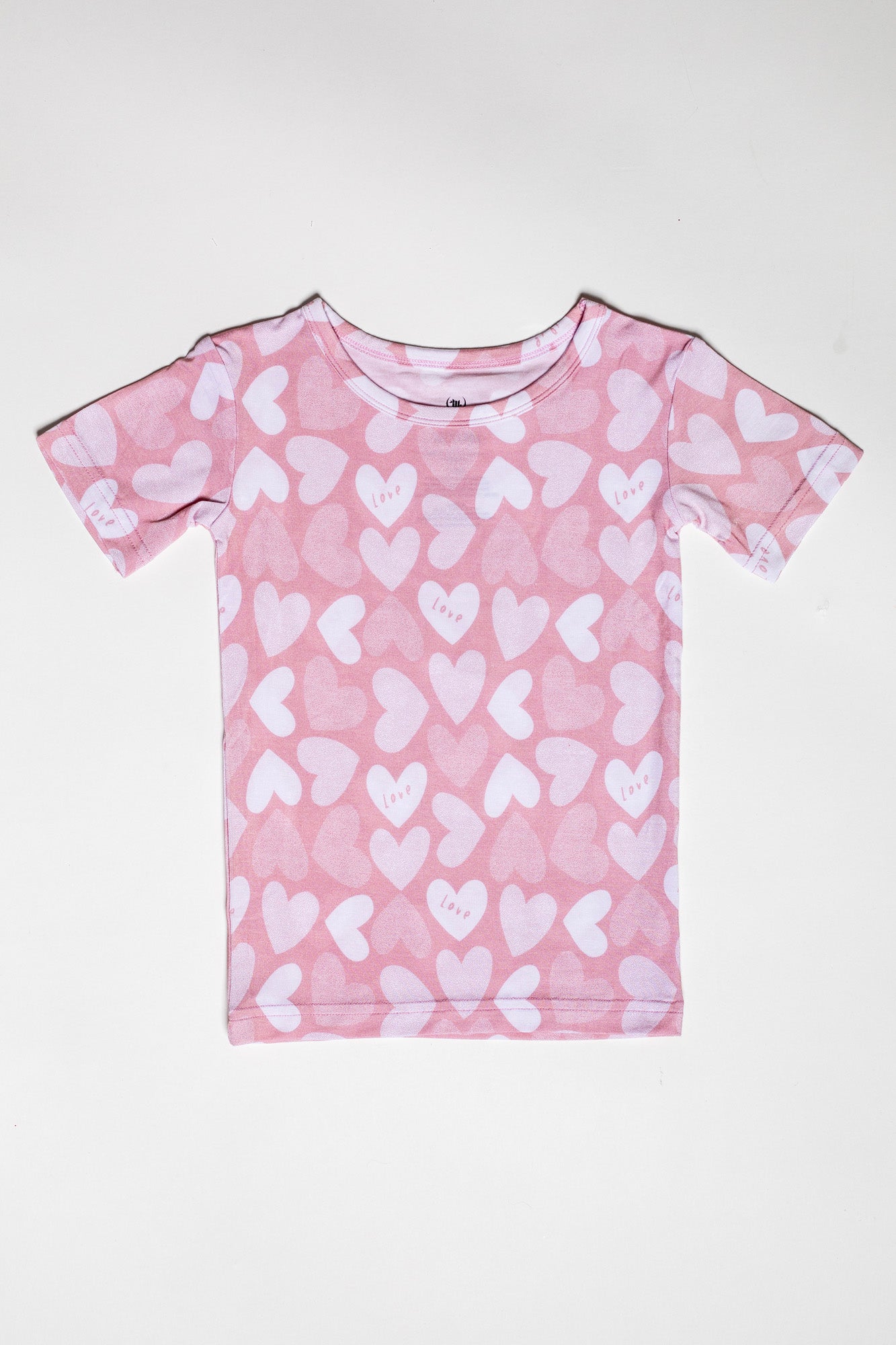 Earthly Threads breathable bamboo sleepwear for kids with hypoallergenic and antibacterial properties. 