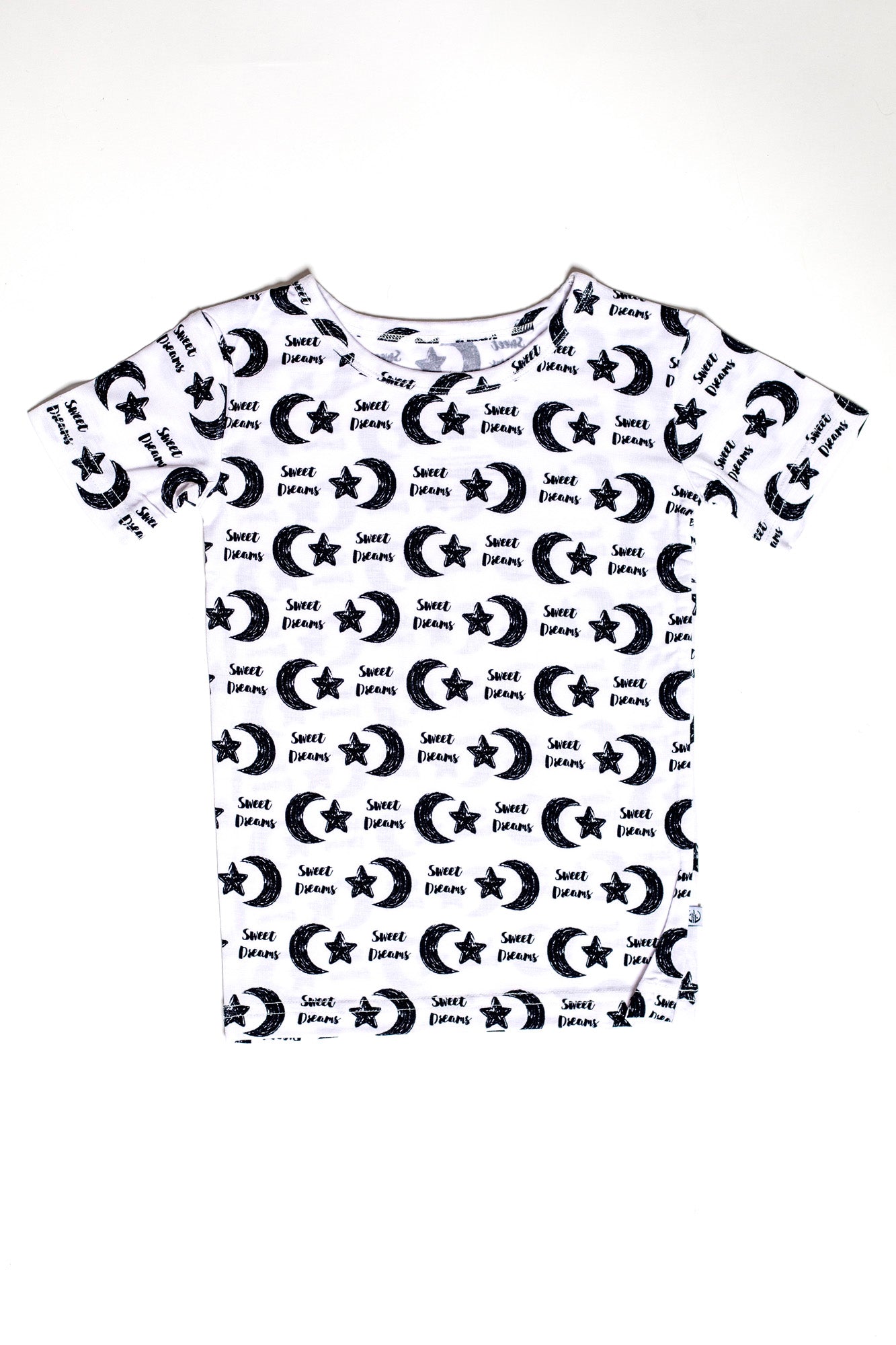 Soft and breathable bamboo short sleeve sleepwear for toddlers with hypoallergenic and antibacterial properties. 