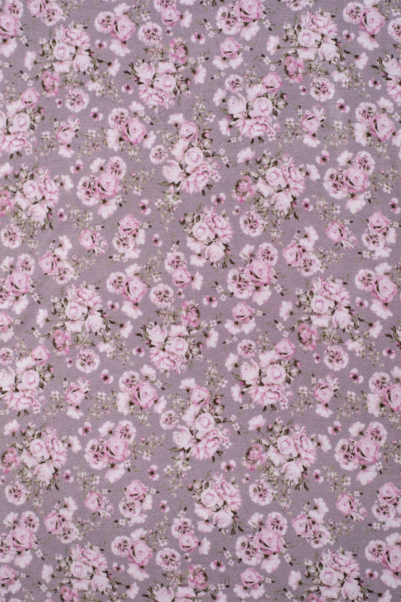 Hypoallergenic and antibacterial bamboo sleepwear set for kids, featuring a delicate Victorian rose print.