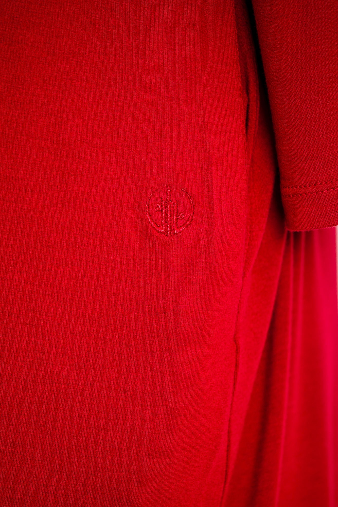 Sleek and breathable bamboo lounge robe with long sleeves and a smooth, luxurious finish that feels weightless on the skin.